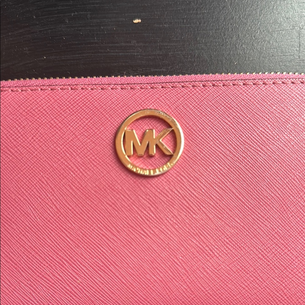 Michael Kors Pink Leather Wristlet Clutch - Picture 3 of 8